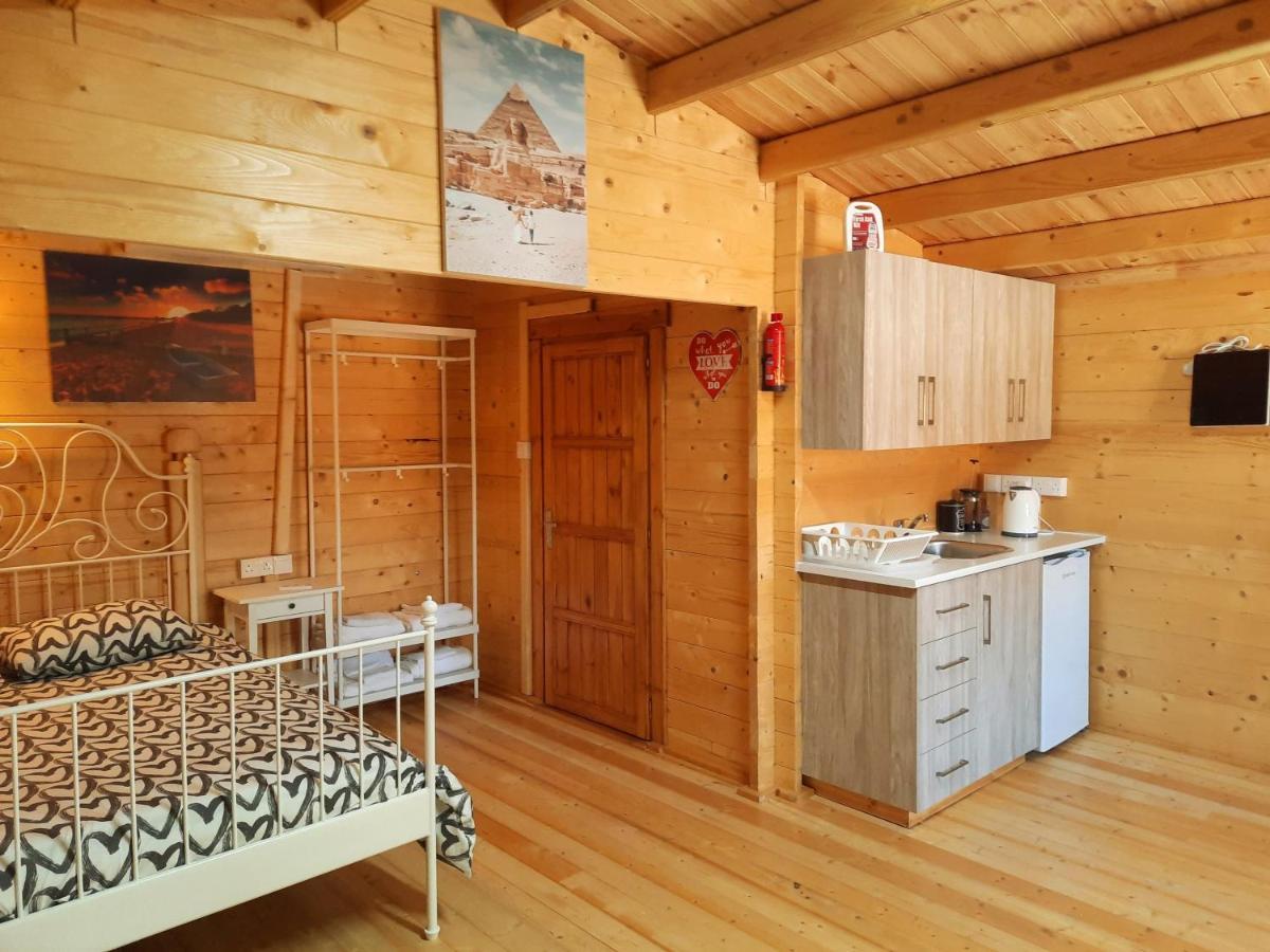 Отель Cyprus Glamping Park Agios Theodoros Экстерьер фото
